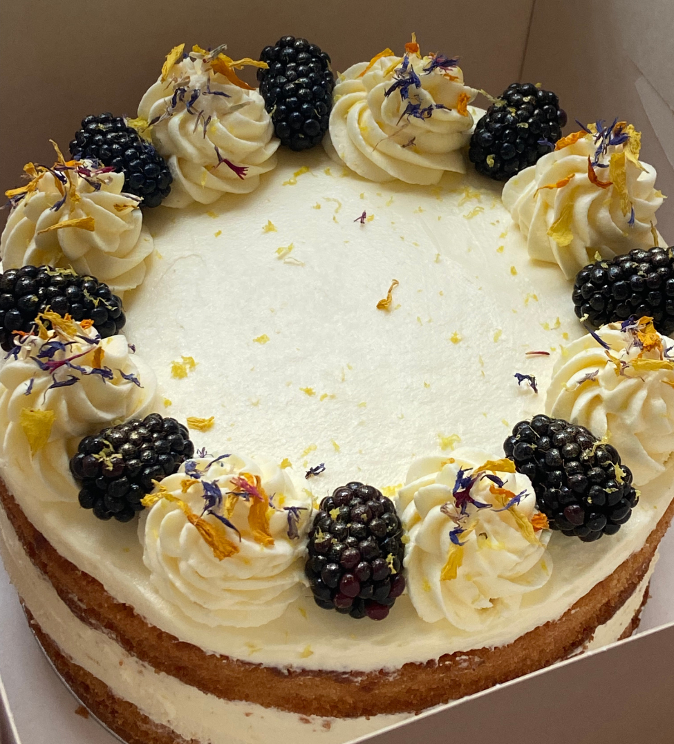 Blackberry, Lemon and Vanilla Sponge Cake